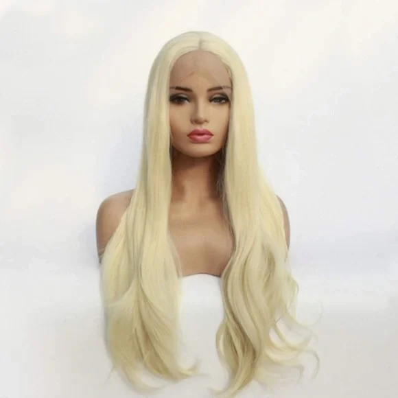- ✨24” BLONDE STRAIGHT LACE FRONT WIG💫 *NEW*